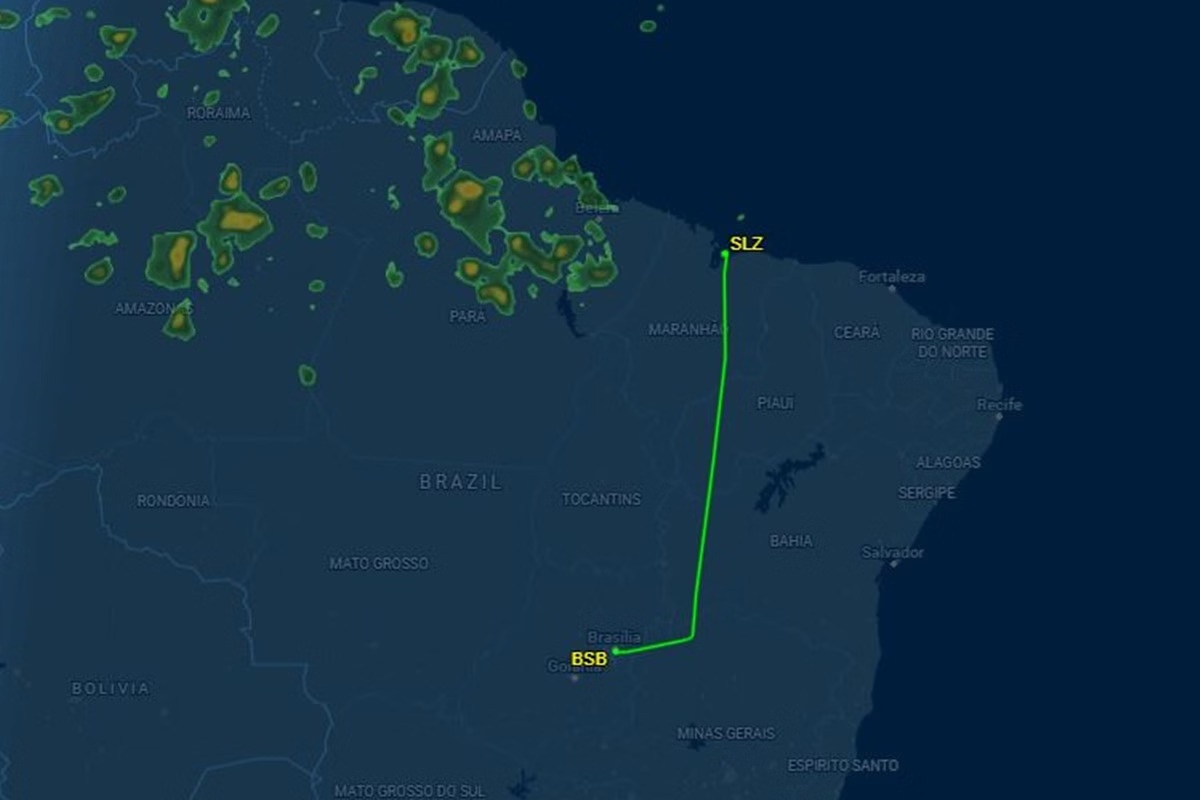 Voo da Azul faz pouso de emergência em Brasília após ameaça de bomba