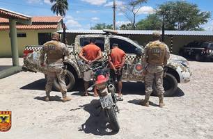 BEPI prende dupla com arma e veículos roubados em Fronteiras (Foto: Reprodução)