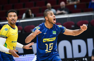 Brasil chega nas oitavas de final do Mundial (Foto: Divulgação/ FIVB) Brasil chega nas oitavas de final do Mundial (Foto: Divulgação/ FIVB)