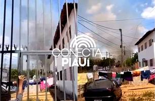 Com humor, jovem se revolta com queimadas em Teresina: 'Demônio taca fogo' (Foto: Reprodução) Com humor, jovem se revolta com queimadas em Teresina: 'Demônio taca fogo' (Foto: Reprodução)