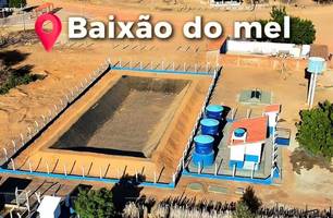 Comunidade do Baixão do Mel comemora funcionamento de dessalinizador em Jurema (Foto: Reprodução) Comunidade do Baixão do Mel comemora funcionamento de dessalinizador em Jurema (Foto: Reprodução)