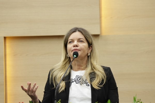 Deputada Gracinha
