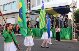 Desfile Cívico de 7 de Setembro reúne multidão em São Raimundo Nonato (Foto: Divulgação) Desfile Cívico de 7 de Setembro reúne multidão em São Raimundo Nonato (Foto: Divulgação)