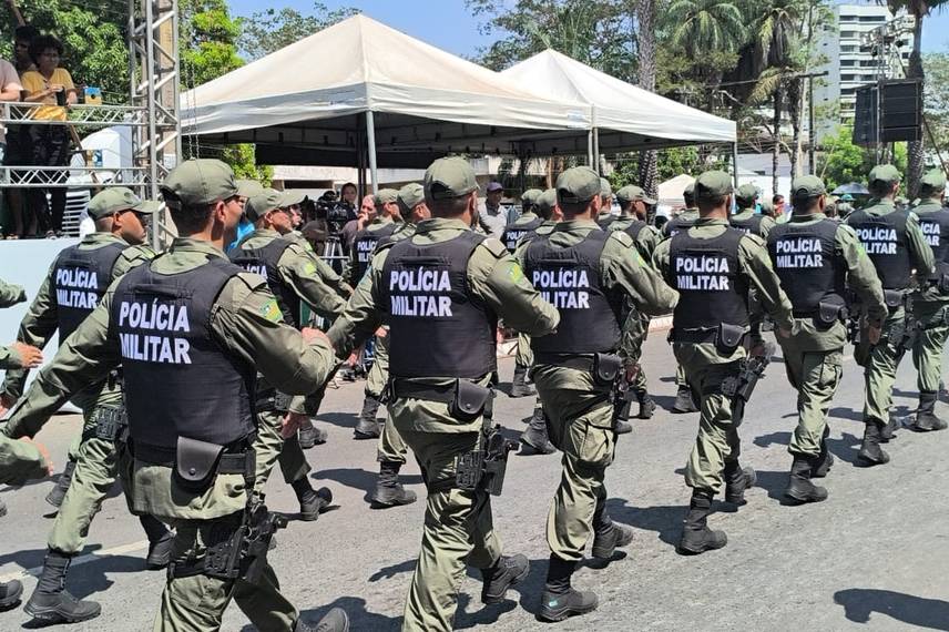 Desfile de 7 de Setembro reúne mais de 50 instituições e leva multidão a Teresina Desfile de 7 de Setembro reúne mais de 50 instituições e leva multidão a Teresina