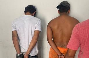 Dois homens são presos suspeitos de roubo na Praça João Luís, em Teresina (Foto: Divulgação/Polícia Civil) Dois homens são presos suspeitos de roubo na Praça João Luís, em Teresina (Foto: Divulgação/Polícia Civil)