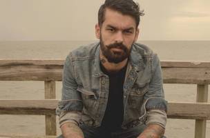 Esteban Tavares, destaque nacional da música emo, se apresenta em Teresina (Foto: Reprodução) Esteban Tavares, destaque nacional da música emo, se apresenta em Teresina (Foto: Reprodução)