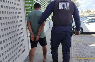 Homem acusado de matar o próprio pai é preso após assediar prima adolescente no PI (Foto: Reprodução)