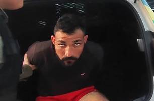 Homem com mandado em aberto por roubo de veículos é preso em Teresina (Foto: Repórter 12/Conecta Piauí) Homem com mandado em aberto por roubo de veículos é preso em Teresina (Foto: Repórter 12/Conecta Piauí)