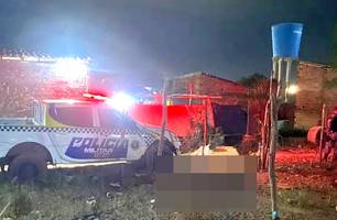 Homem é assassinado com tiro na cabeça na zona Leste de Teresina (Foto: Reprodução) Homem é assassinado com tiro na cabeça na zona Leste de Teresina (Foto: Reprodução)