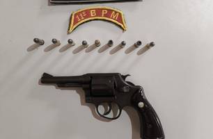 Homens confessam homicídio em bar e são presos com arma usada no crime (Foto: Reprodução) Homens confessam homicídio em bar e são presos com arma usada no crime (Foto: Reprodução)