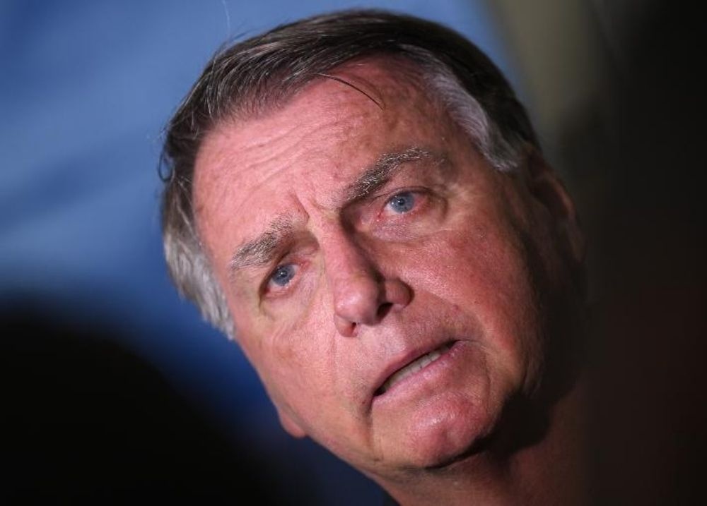 Julgamento de Bolsonaro por tramas golpistas começa nesta terça; saiba detalhes