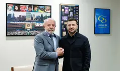 Lula encontra Zelensky e diz que não há 'saída militar' para guerra Lula encontra Zelensky e diz que não há 'saída militar' para guerra