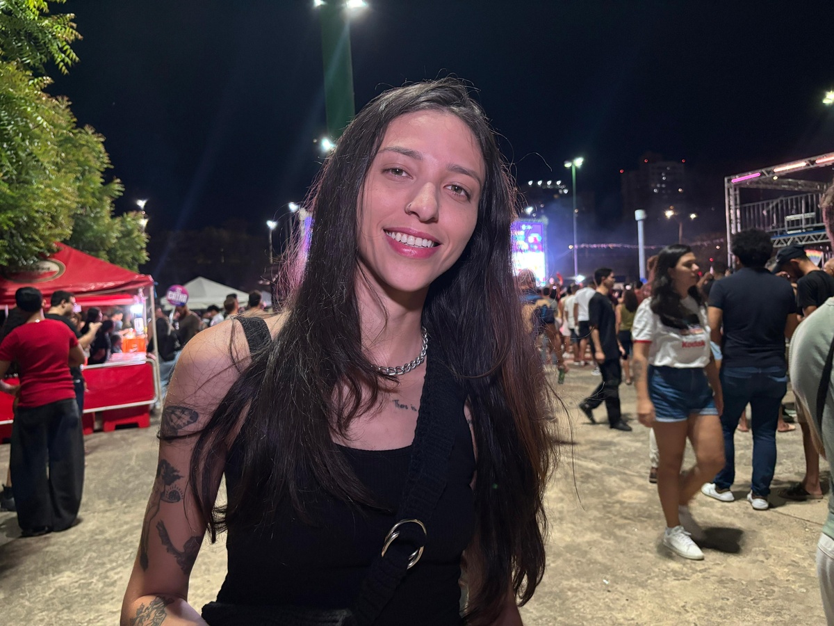 Marina Sena encanta público na primeira edição da Parada Day em Teresina