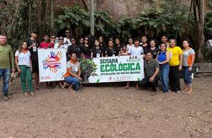 Palmeira do Piauí realiza Semana Ecológica em alusão ao Dia da Árvore (Foto: Assessoria) Palmeira do Piauí realiza Semana Ecológica em alusão ao Dia da Árvore (Foto: Assessoria)
