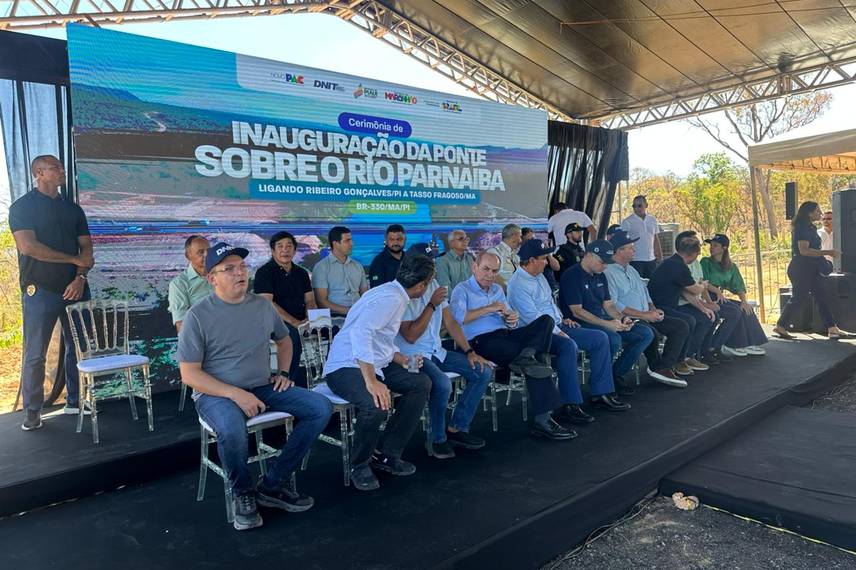 Ponte sobre o rio Parnaíba é inaugurada entre Piauí e Maranhão Ponte sobre o rio Parnaíba é inaugurada entre Piauí e Maranhão