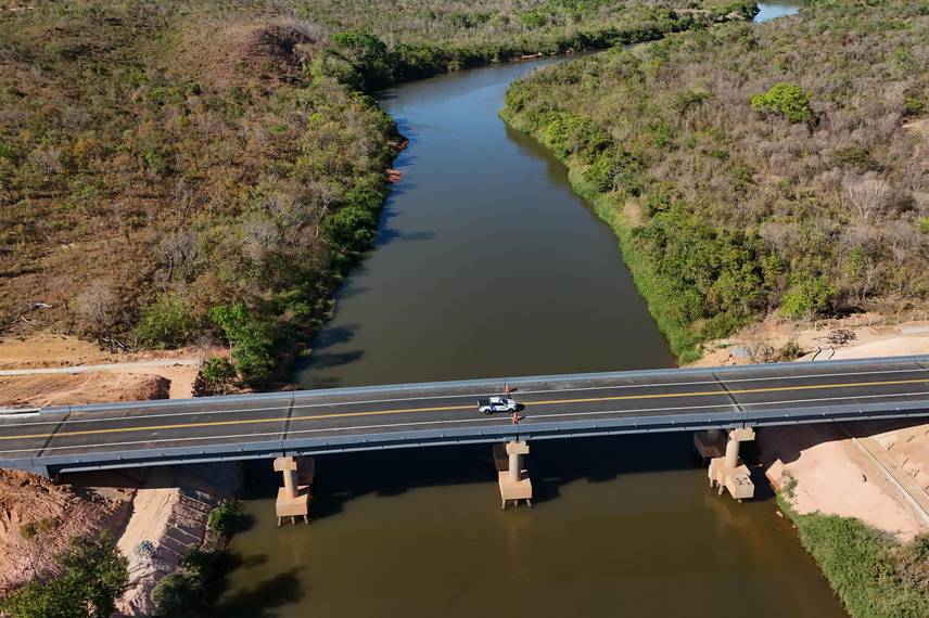 Ponte sobre o rio Parnaíba é inaugurada entre Piauí e Maranhão Ponte sobre o rio Parnaíba é inaugurada entre Piauí e Maranhão