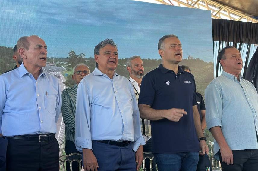 Ponte sobre o rio Parnaíba é inaugurada entre Piauí e Maranhão Ponte sobre o rio Parnaíba é inaugurada entre Piauí e Maranhão