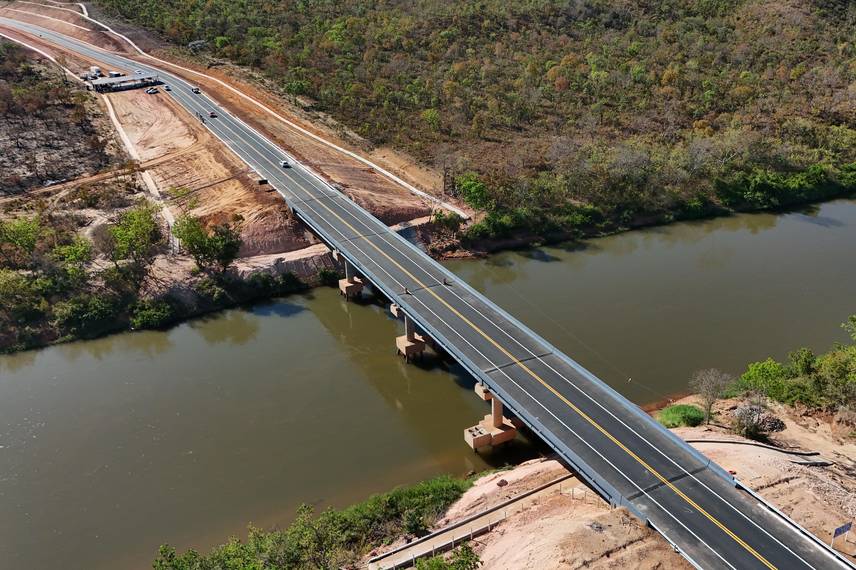 Ponte sobre o rio Parnaíba é inaugurada entre Piauí e Maranhão Ponte sobre o rio Parnaíba é inaugurada entre Piauí e Maranhão