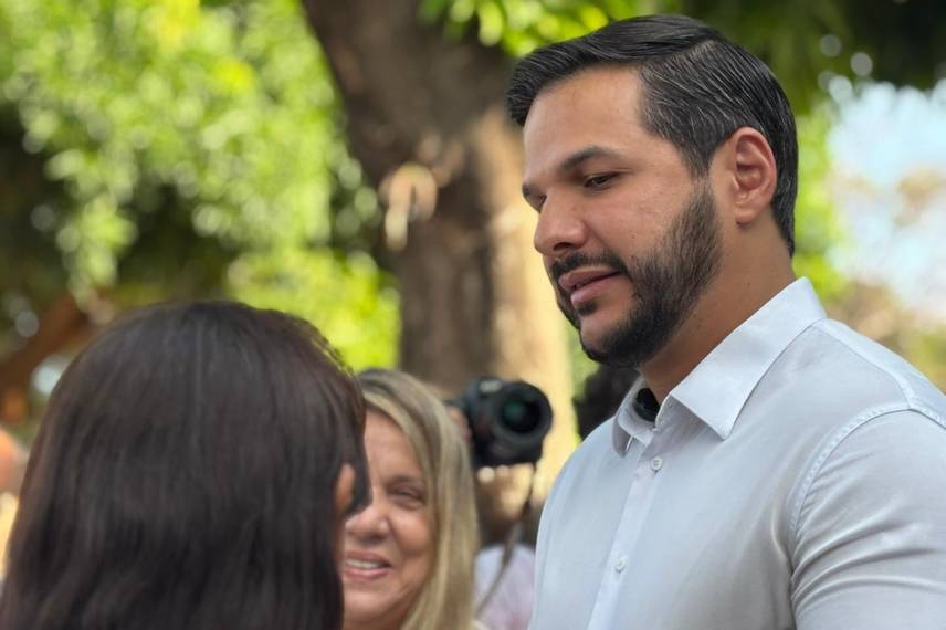 Rafael Fonteles inaugura obras de modernização da Educação na zona Sul de Teresina Rafael Fonteles inaugura obras de modernização da Educação na zona Sul de Teresina