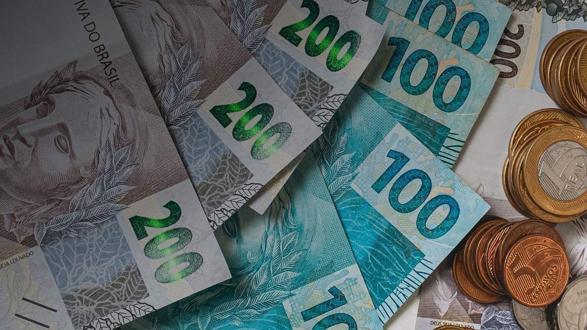 Real é a quinta moeda que mais se valoriza no mundo em 2025