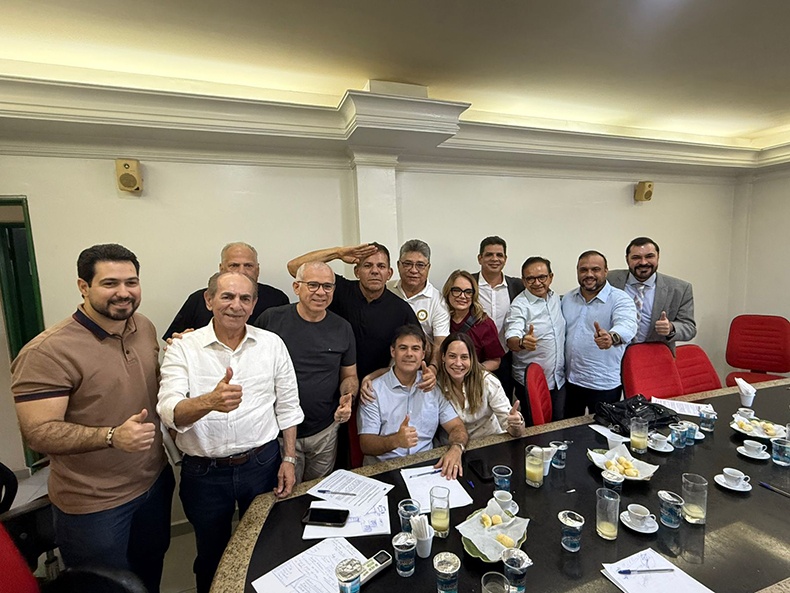 Reunião do diretório emedebista